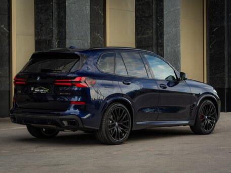 2025 BMW X5 30d IV (G05/G18) Рестайлинг, синий, 13800000 рублей, вид 4