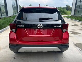 2022 Toyota Yaris L X XP150 Рестайлинг, пурпурный, 1450000 рублей, вид 3