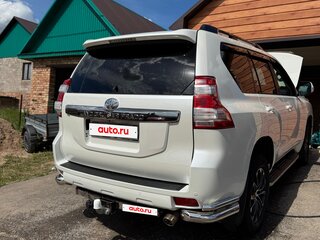 2016 Toyota Land Cruiser Prado 150 Series Рестайлинг 1, белый, 3700000 рублей, вид 3