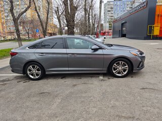 2019 Hyundai Sonata VII (LF) Рестайлинг, серый, 1899999 рублей, вид 4