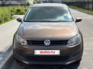 2014 Volkswagen Polo V, коричневый, 650000 рублей, вид 2