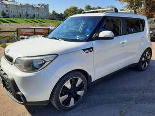 2014 Kia Soul II, белый, 950000 рублей, вид 1