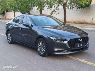 2021 Mazda 3 Axela IV (BP), серый, 1319000 рублей, вид 3