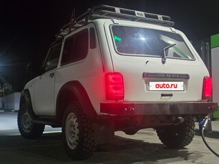 2013 Lada (ВАЗ) 2121 (4x4) I Рестайлинг, белый, 600000 рублей, вид 3