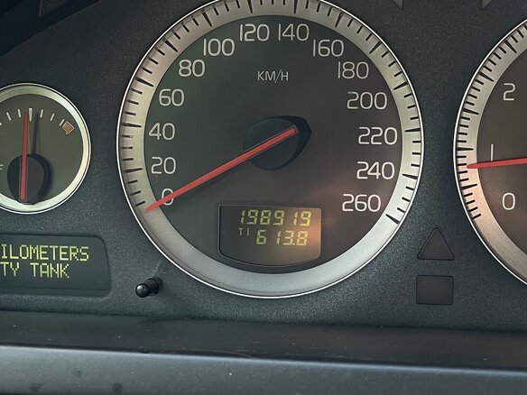 2007 Volvo XC90 5 Geartronic I Рестайлинг, серебристый, 1300000 рублей - вид 7