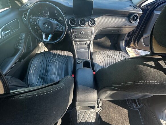 2018 Mercedes-Benz GLA 200 I (X156) Рестайлинг, синий, 1630000 рублей - вид 11