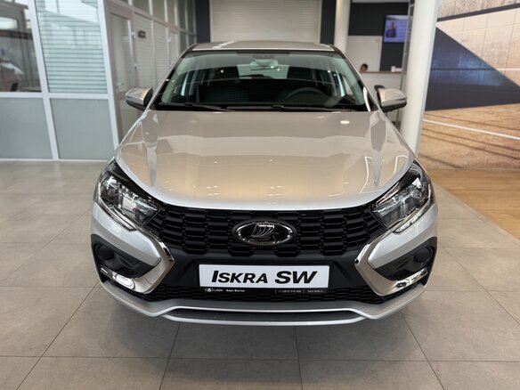 2026 Lada (ВАЗ) Iskra SW, серебристый, 1675000 рублей - вид 2