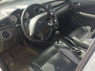 2004 Mitsubishi Outlander I, серебристый, 590000 рублей, вид 3