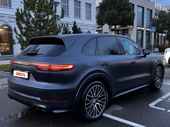 2018 Porsche Cayenne S III, серый, 7900000 рублей - вид 1