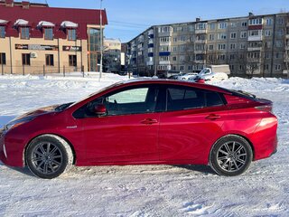 2016 Toyota Prius IV (XW50), красный, 1450000 рублей, вид 5
