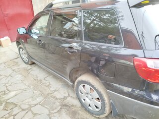 2007 Mitsubishi Outlander I, чёрный, 660000 рублей, вид 5
