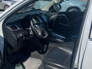 2020 Mitsubishi Pajero Sport III Рестайлинг, белый, 3000000 рублей, вид 5