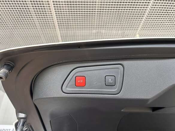 2024 Citroen C5 Aircross I Рестайлинг, белый, 4134000 рублей - вид 10