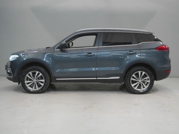 2020 Geely Atlas I, серый, 1650000 рублей - вид 7