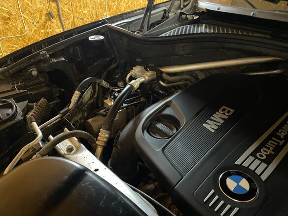 2016 BMW X6 30d II (F16), чёрный, 3100000 рублей - вид 16