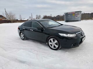 2011 Honda Accord VIII Рестайлинг, чёрный, 1280000 рублей, вид 3