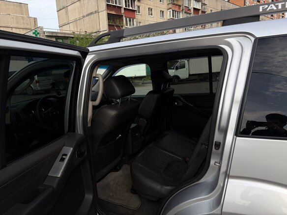2006 Nissan Pathfinder III, серебристый, 725000 рублей - вид 7
