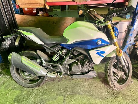 2021 BMW G 310 R, белый, 300000 рублей, вид 1