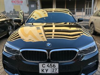2018 BMW 5 серии 530e VII (G30/G31/G38), чёрный, 3050000 рублей, вид 4