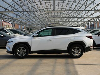 2021 Hyundai Tucson IV, белый, 2150000 рублей, вид 2