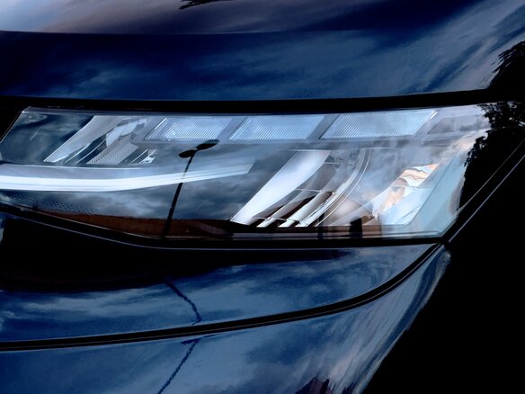2022 Volkswagen Multivan T7, синий, 5000000 рублей - вид 8