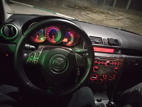 2007 Mazda 3 I (BK) Рестайлинг, серый, 570000 рублей - вид 9
