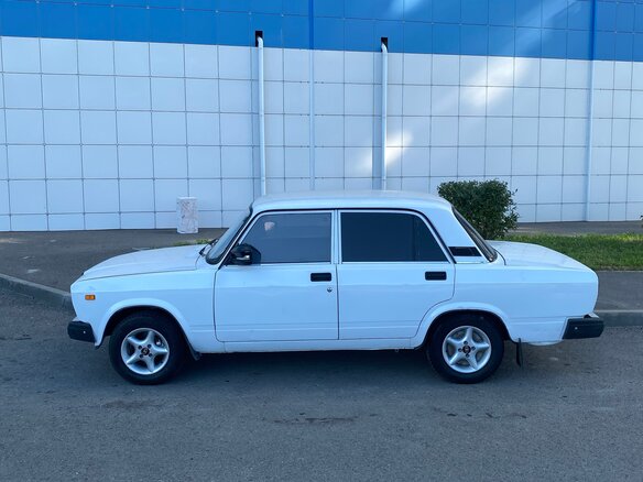 2008 Lada (ВАЗ) 2107, белый, 205000 рублей - вид 7