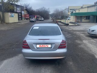2002 Mercedes-Benz E-Класс 240 III (W211, S211), серебристый, 735000 рублей, вид 3
