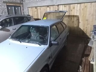 2005 Lada (ВАЗ) 2114, серебристый, 140000 рублей, вид 2