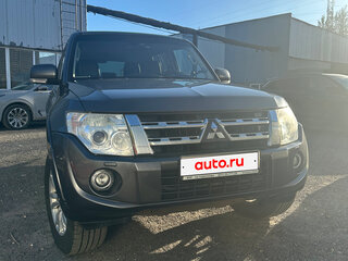 2012 Mitsubishi Pajero IV Рестайлинг 1, серый, 1990000 рублей, вид 3