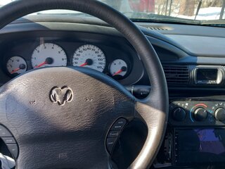 2001 Dodge Stratus II, серый, 386000 рублей, вид 4