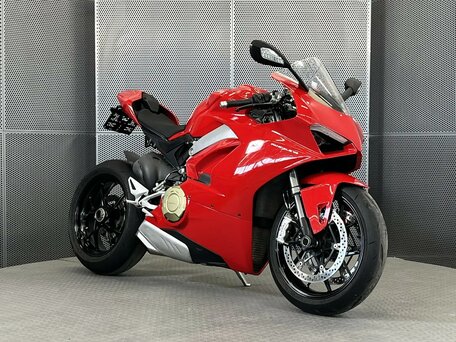2019 Ducati Panigale V4, красный, 1329000 рублей, вид 2