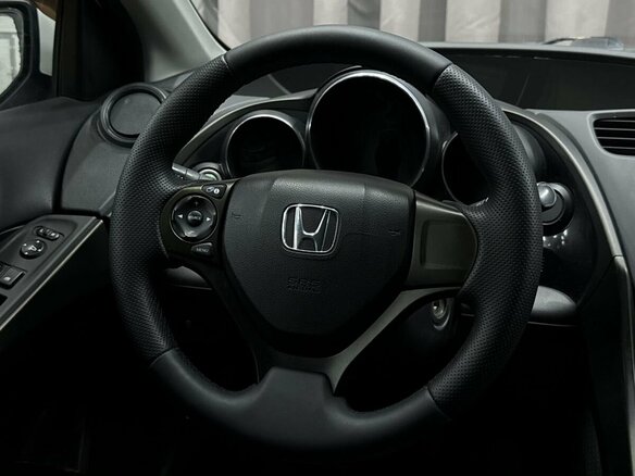 2013 Honda Civic IX, белый, 849900 рублей - вид 8