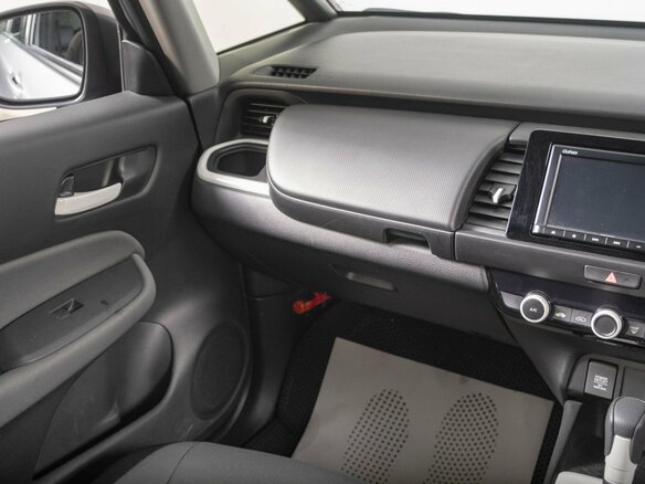 2021 Honda Fit IV, серый, 1439000 рублей - вид 10