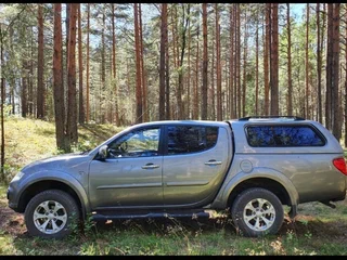 2014 Mitsubishi L200 IV Рестайлинг, серый, 2800000 рублей, вид 5
