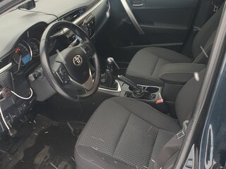 2014 Toyota Corolla XI (E160, E170, E180), серый, 1700000 рублей, вид 5