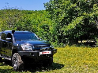 2013 Chevrolet TrailBlazer II, чёрный, 1999999 рублей, вид 1