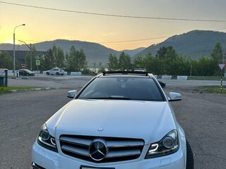 2014 Mercedes-Benz C-Класс 180 III (W204) Рестайлинг, белый, 2000000 рублей, вид 2