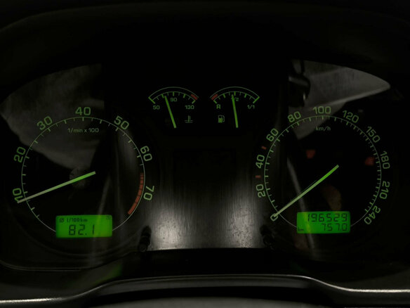 2006 Skoda Octavia I (A4) Рестайлинг, серебристый, 320000 рублей - вид 12