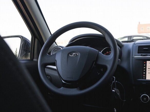2026 Lada (ВАЗ) Granta I Рестайлинг, серый, 1310000 рублей - вид 15