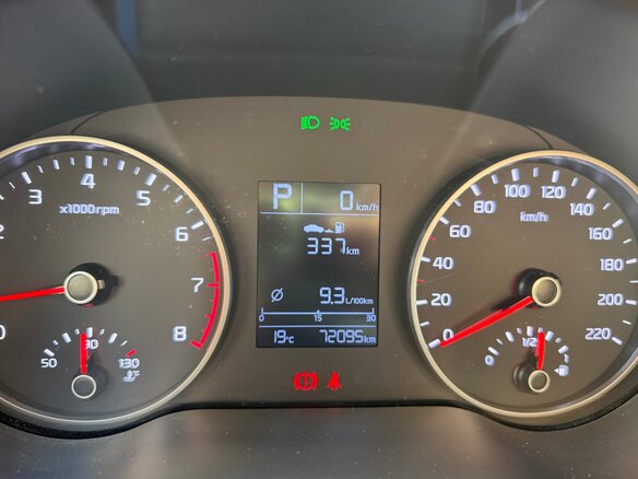 2019 Kia Rio X-Line IV, синий, 1750000 рублей - вид 5