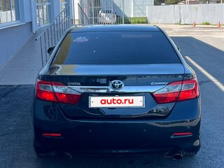 2011 Toyota Camry VII (XV50), серый, 1450000 рублей, вид 4