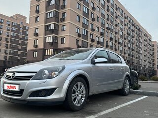 2008 Opel Astra H Рестайлинг, серебристый, 500000 рублей, вид 1