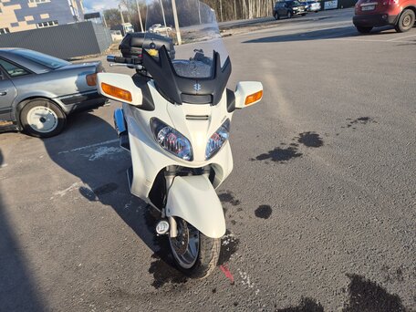 2013 Suzuki Burgman (SkyWave) 650, белый, 550000 рублей, вид 1