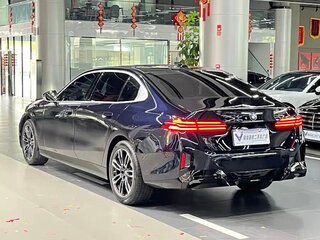 2026 BMW 5 серии Long 525Li VIII (G60/G61/G68), синий, 6467720 рублей, вид 4