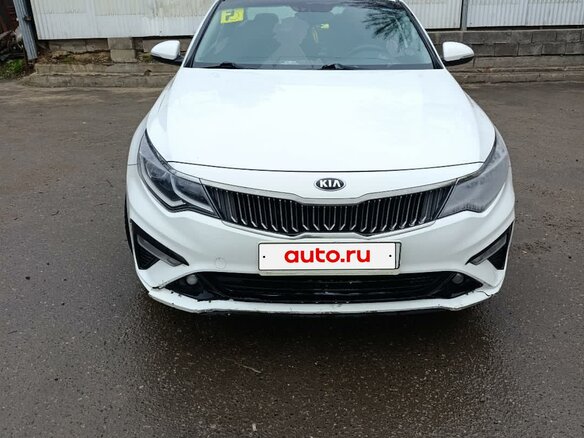 2019 Kia Optima IV Рестайлинг, белый, 1200000 рублей