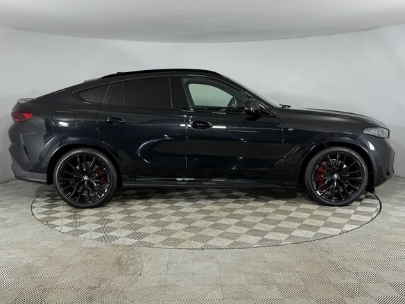 2025 BMW X6 30d III (G06) Рестайлинг, чёрный, 16100000 рублей - вид 2
