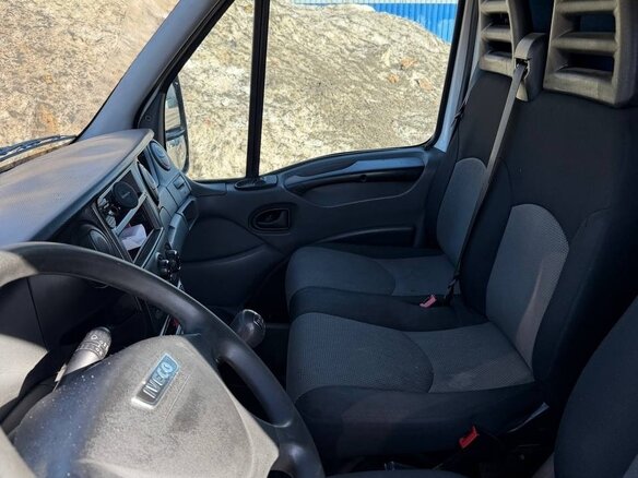2014 Iveco Daily, белый, 1250000 рублей - вид 3