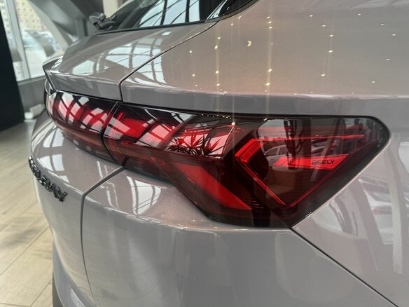 2026 Geely Coolray I Рестайлинг 2, фиолетовый, 2964990 рублей - вид 14