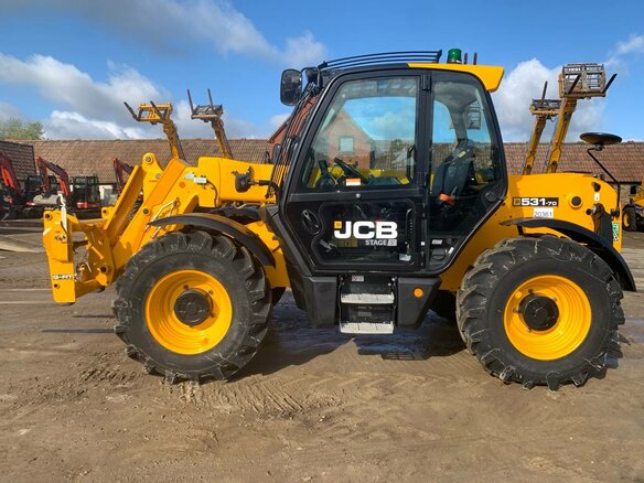 2024 JCB 531-70, золотистый, 11980000 рублей - вид 14